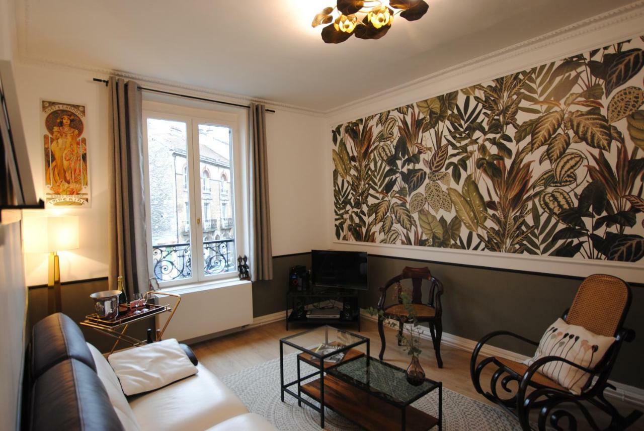 L'Ideale Folie Apartment Reims Bagian luar foto