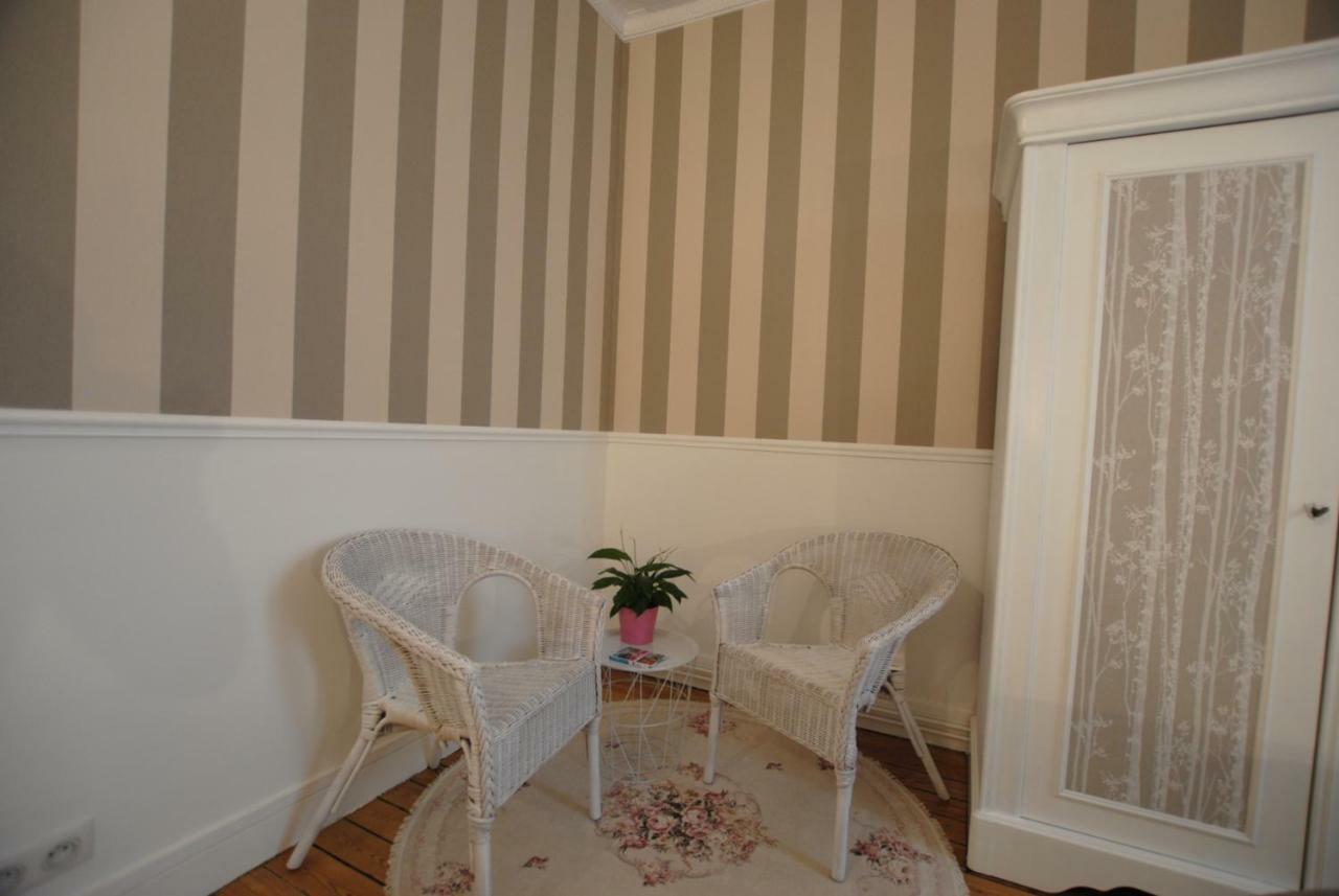 L'Ideale Folie Apartment Reims Bagian luar foto